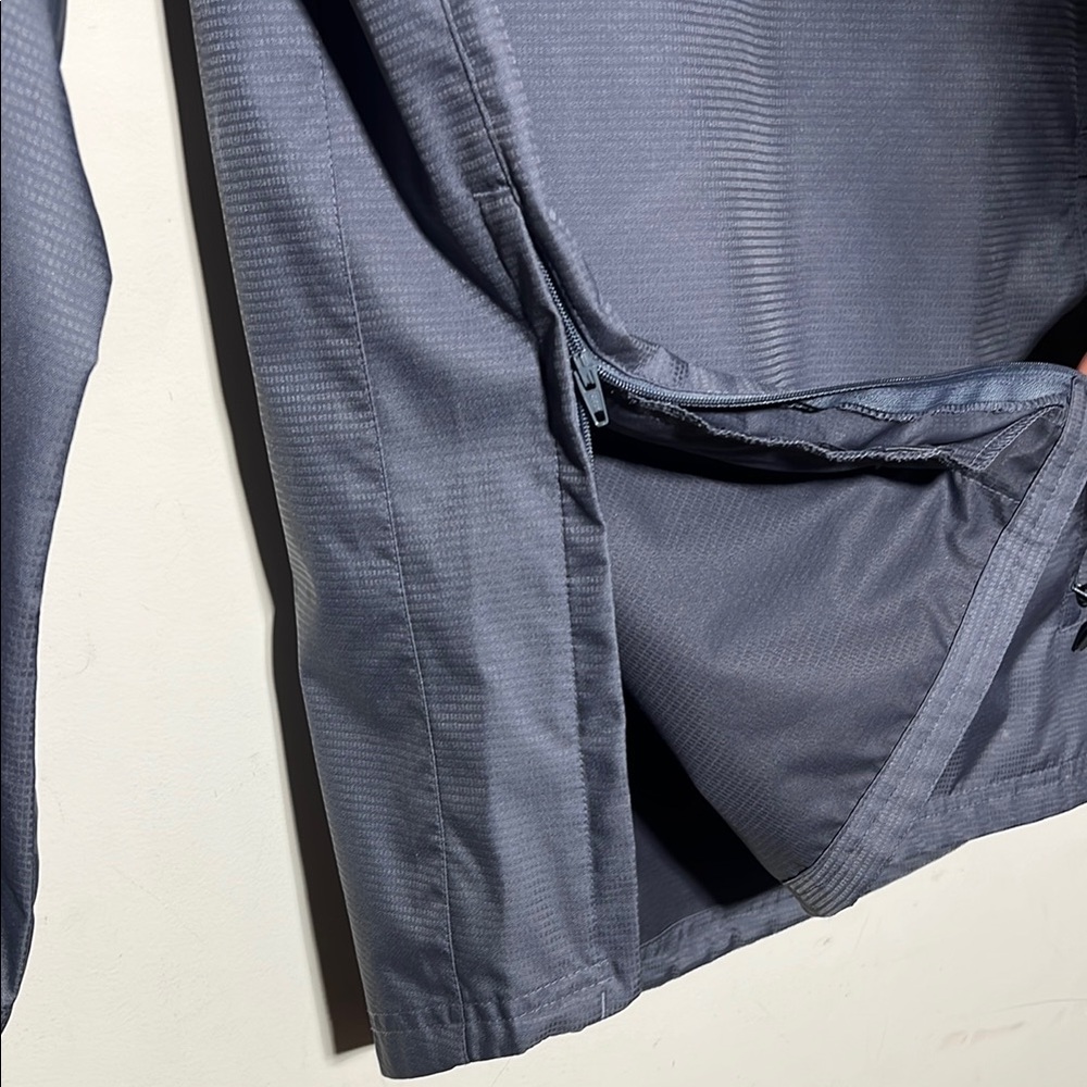 Adidas Gray and White Windbreaker Jacket - Picture 3 of 5
